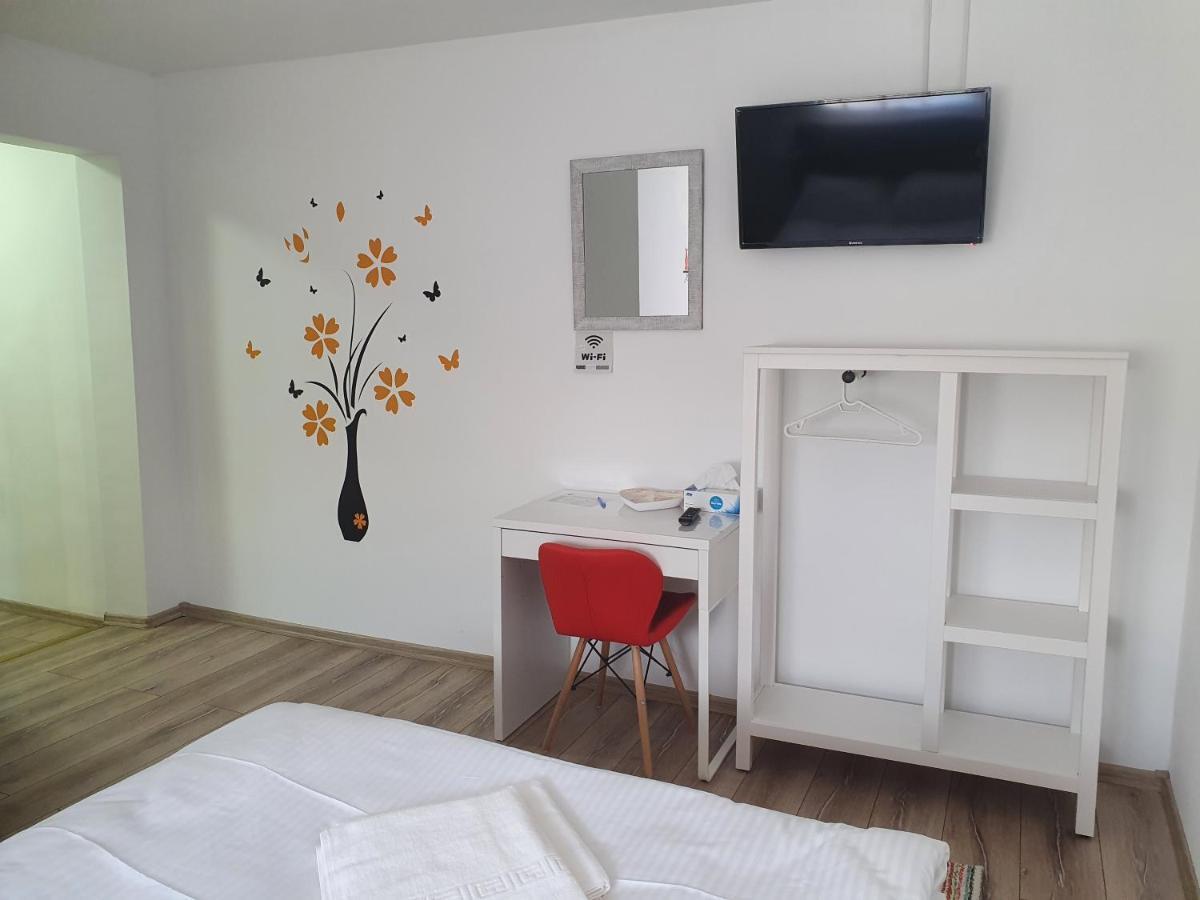 Casa Saga Hotel Gura Humorului Ngoại thất bức ảnh