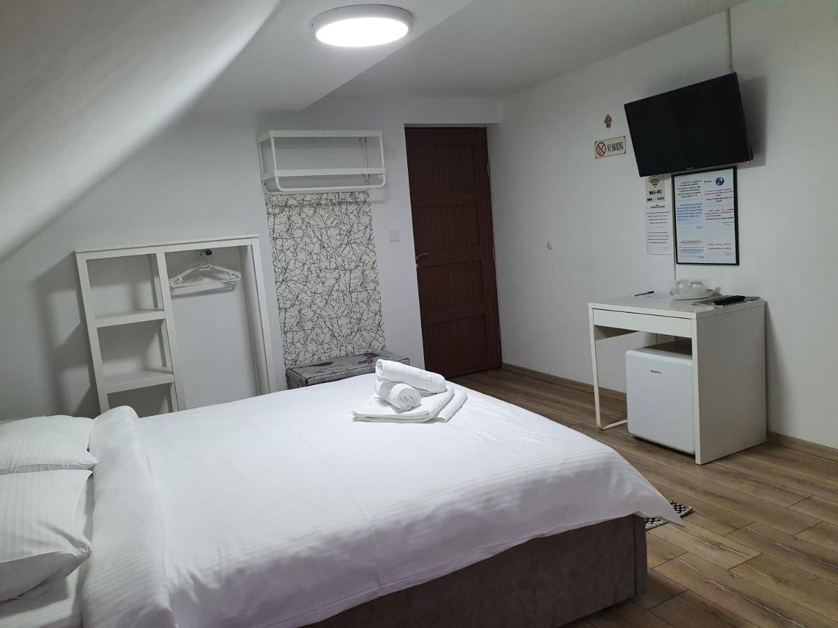 Casa Saga Hotel Gura Humorului Ngoại thất bức ảnh
