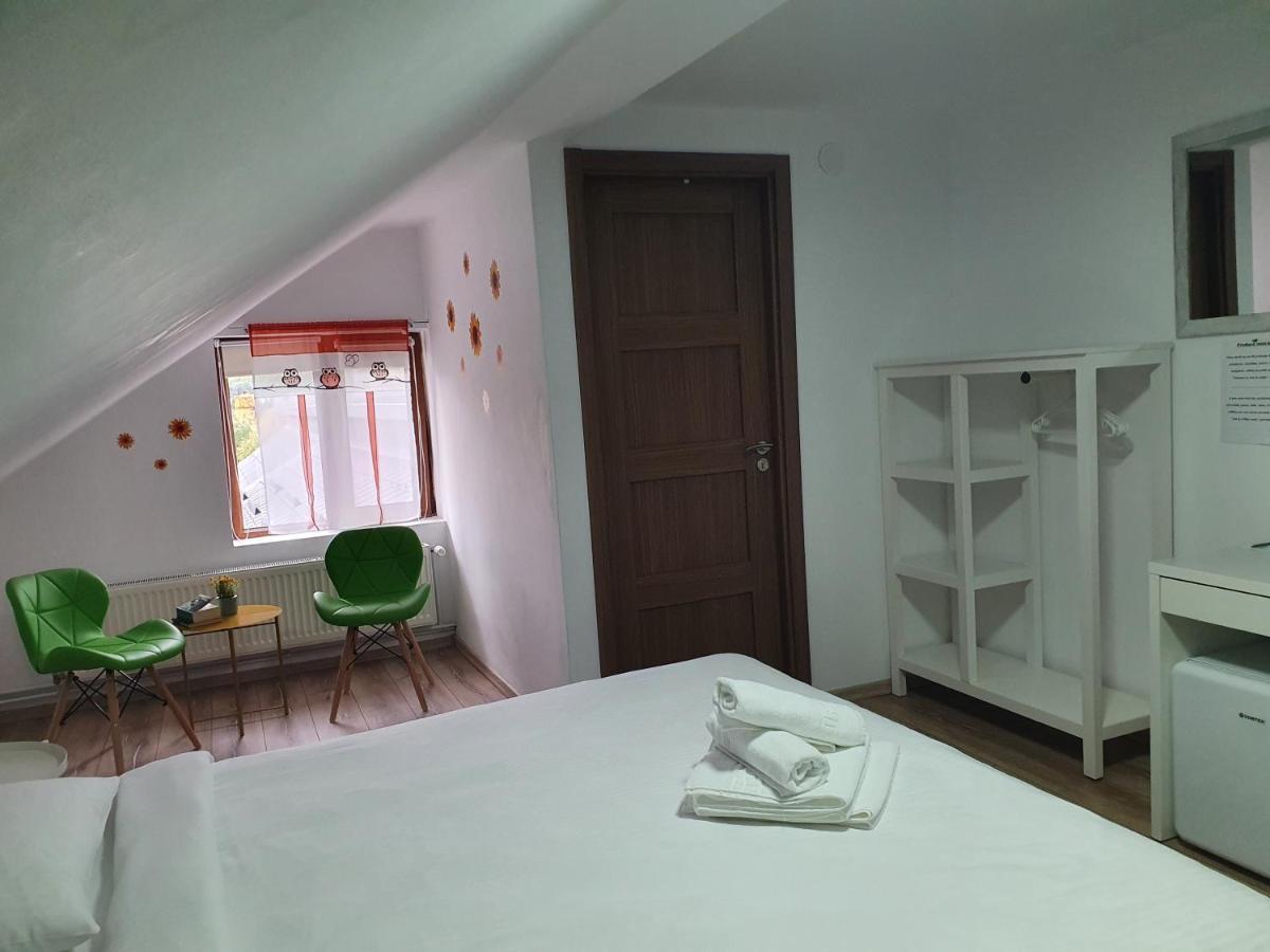 Casa Saga Hotel Gura Humorului Ngoại thất bức ảnh