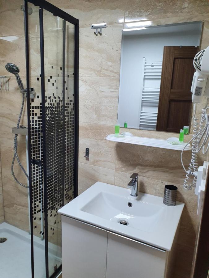 Casa Saga Hotel Gura Humorului Ngoại thất bức ảnh
